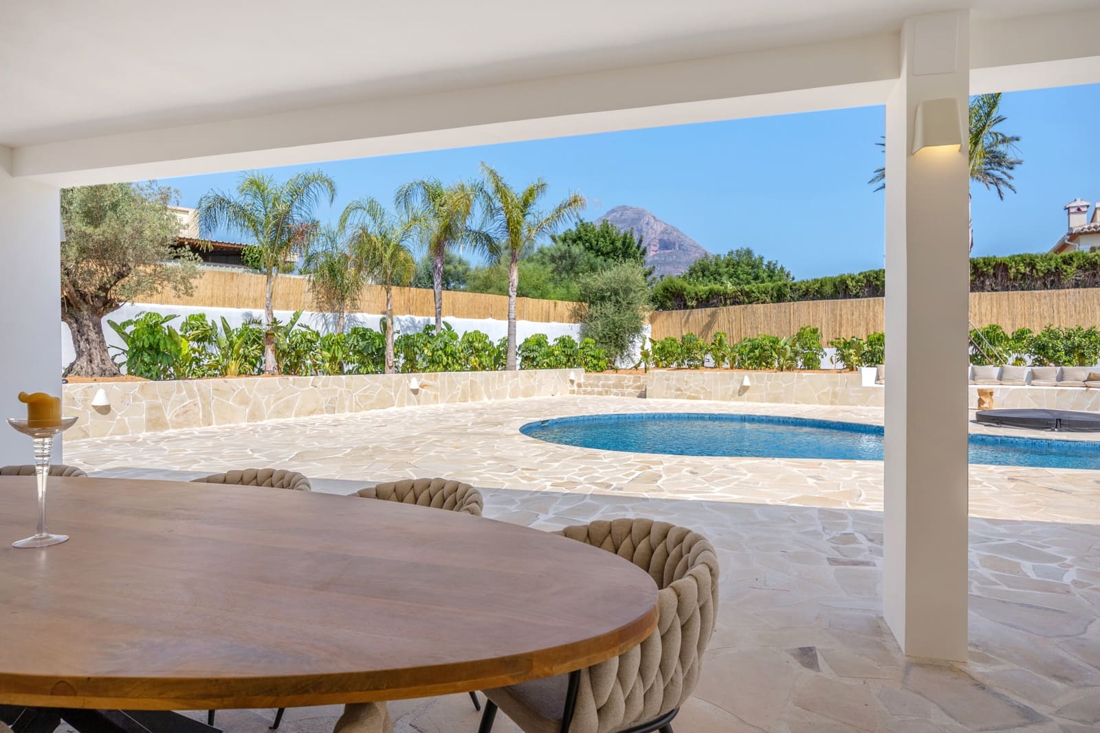 4 bedroom Villa for sale in Javea / Xabia with pool garage - € 1,650,000 (Ref: 10033246)