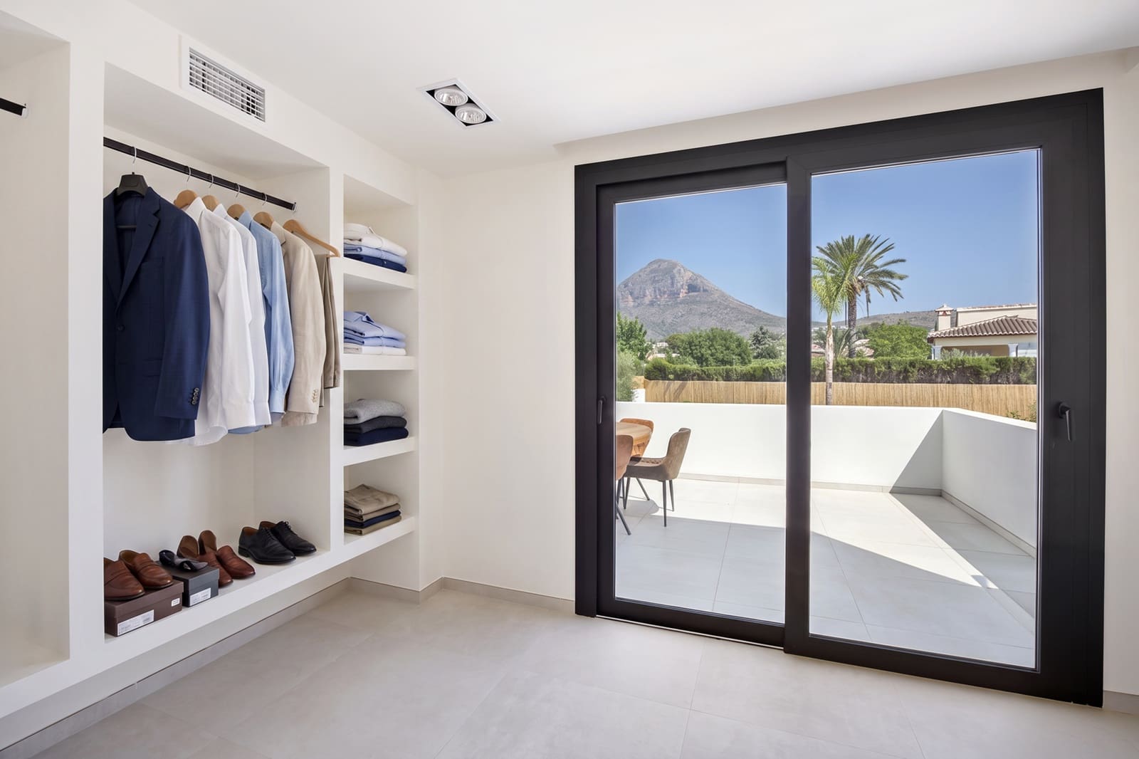 4 bedroom Villa for sale in Javea / Xabia with pool garage - € 1,650,000 (Ref: 10033246)
