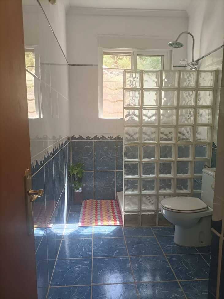 4 chambre Villa/Maison à vendre à Canals avec piscine garage - 295 000 € (Ref: 10099410)