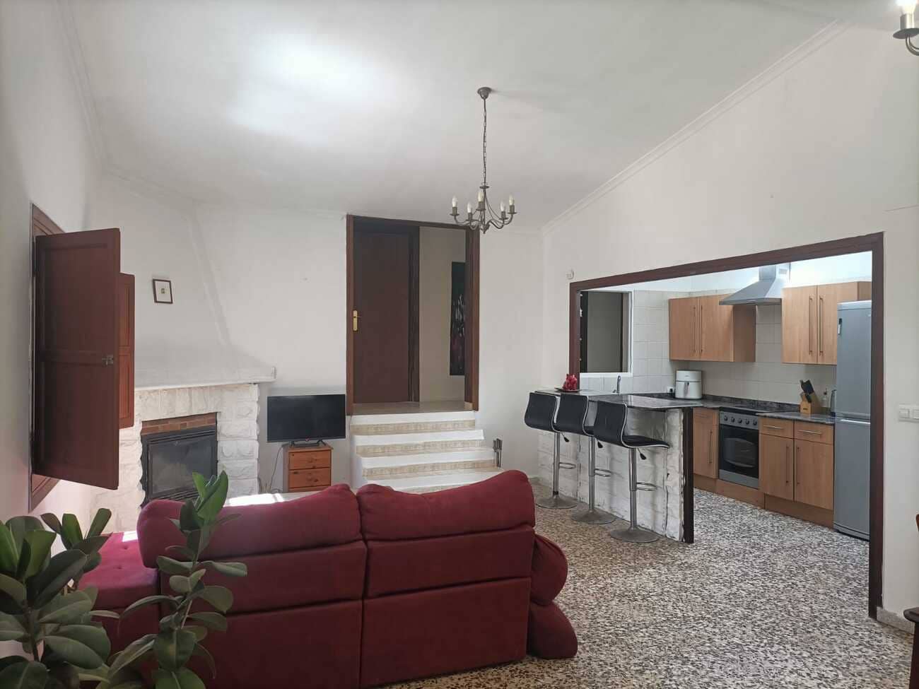 4 chambre Villa/Maison à vendre à Canals avec piscine garage - 295 000 € (Ref: 10099410)