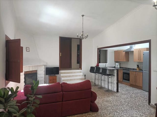 4 chambre Villa/Maison à vendre à Canals avec piscine garage - 295 000 € (Ref: 10099410)