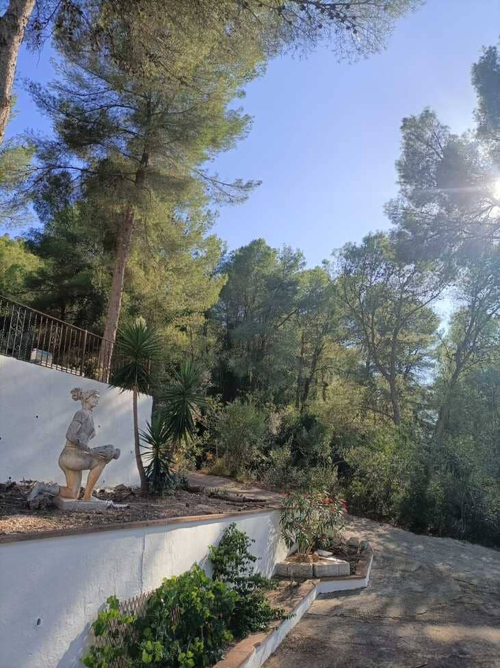 4 chambre Villa/Maison à vendre à Canals avec piscine garage - 295 000 € (Ref: 10099410)