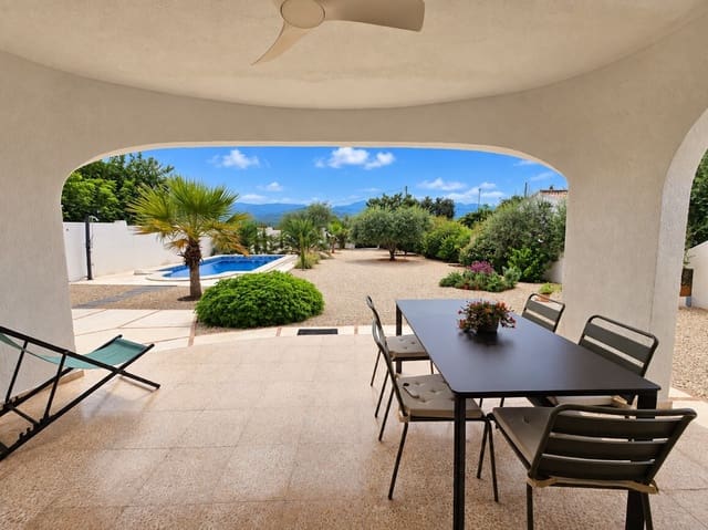 6 Zimmer Villa zu verkaufen in Barxeta mit Pool Garage - 399.950 € (Ref: 10127417)