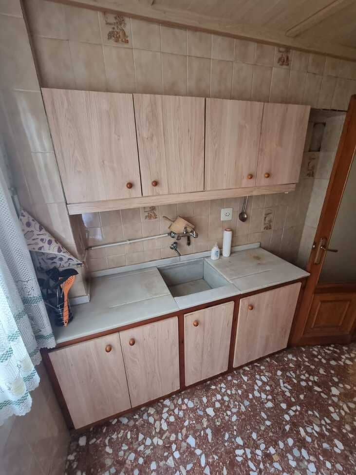 6 bedroom Townhouse for sale in Xativa - € 110,000 (Ref: 10127418)