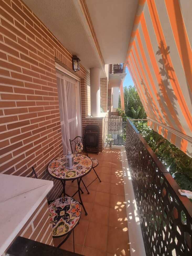 3 Zimmer Apartment zu verkaufen in L'Alcudia de Crespins mit Garage - 129.000 € (Ref: 10134993)