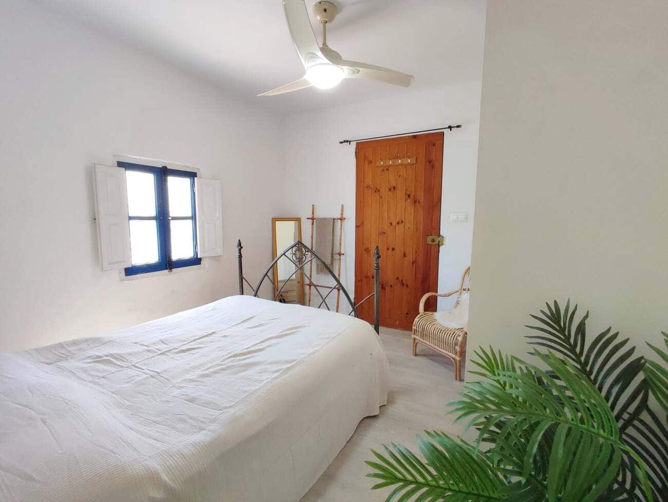 3 bedroom Finca/Country House for sale in Palmera with garage - € 189,950 (Ref: 10153147)