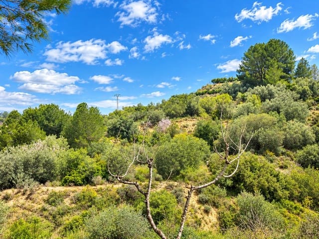 Finca/Casa di Campagna in vendita in Rotglà i Corbera con piscina garage - 79.000 € (Rif: 10165812)