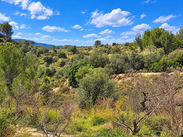 Finca/Casa di Campagna in vendita in Rotglà i Corbera con piscina garage - 79.000 € (Rif: 10165812)