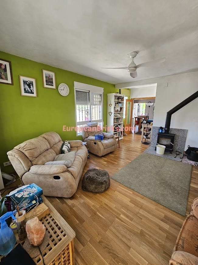 4 soveværelse Finca/Landehus til salg i Xativa med swimmingpool - € 298.000 (Ref: 8314530)