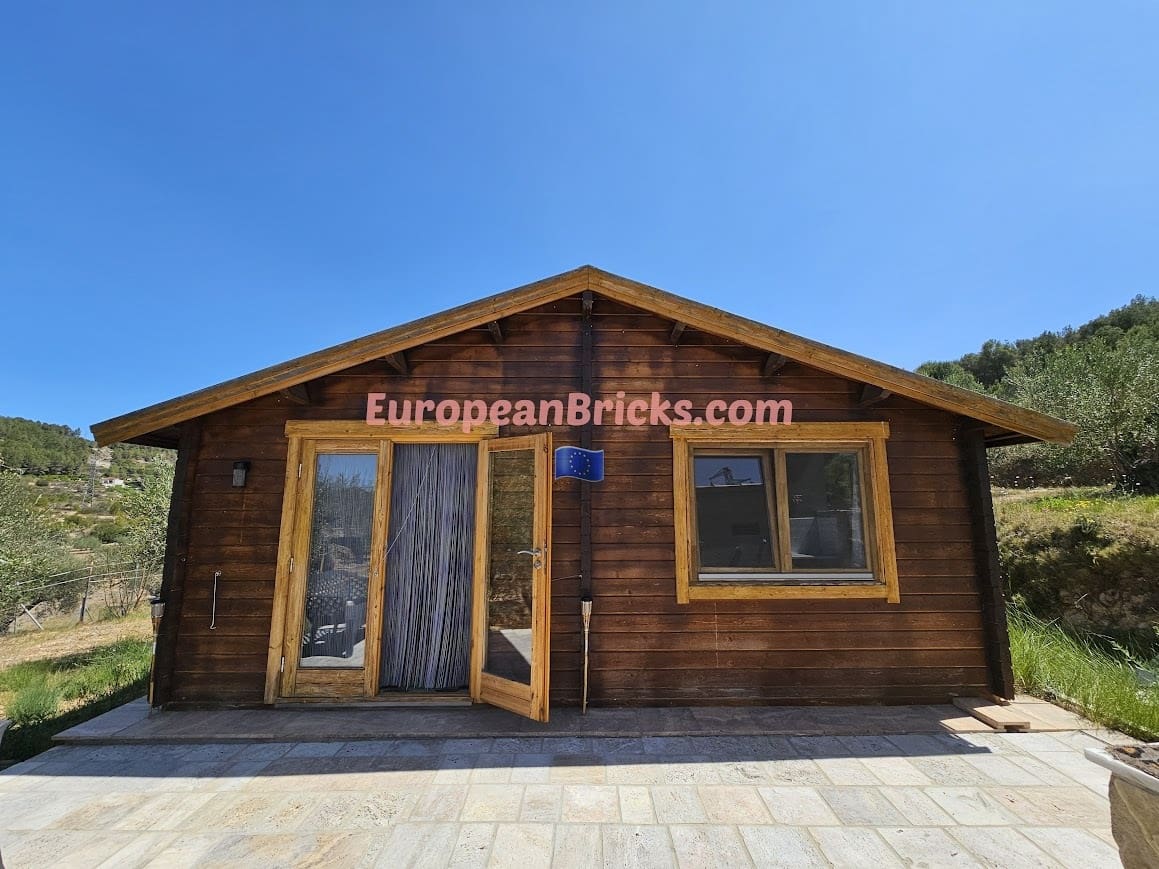 4 soveværelse Finca/Landehus til salg i Xativa med swimmingpool - € 298.000 (Ref: 8314530)