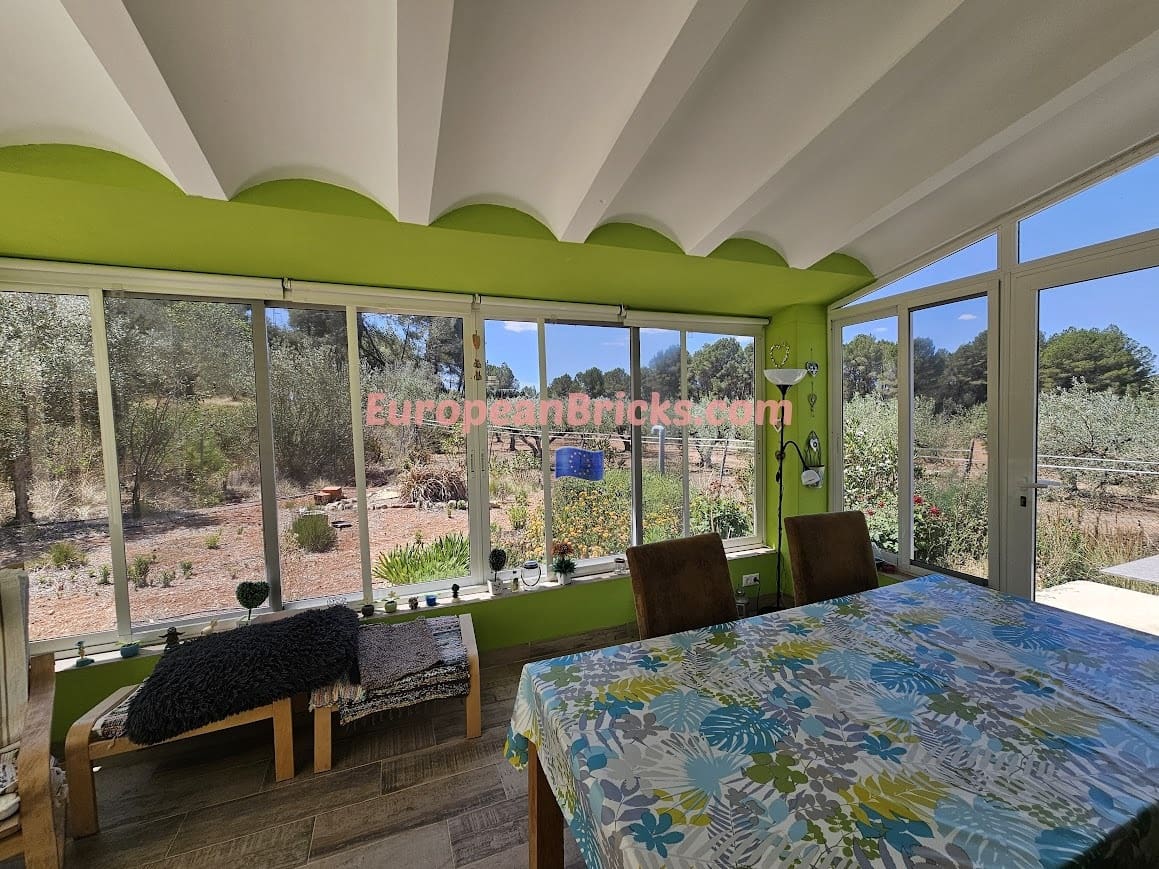 4 soveværelse Finca/Landehus til salg i Xativa med swimmingpool - € 298.000 (Ref: 8314530)