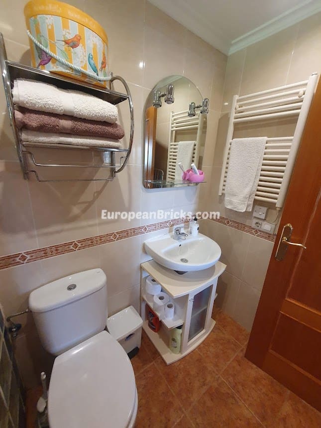 3 bedroom Villa for sale in Chella with pool - € 335,000 (Ref: 8317190)