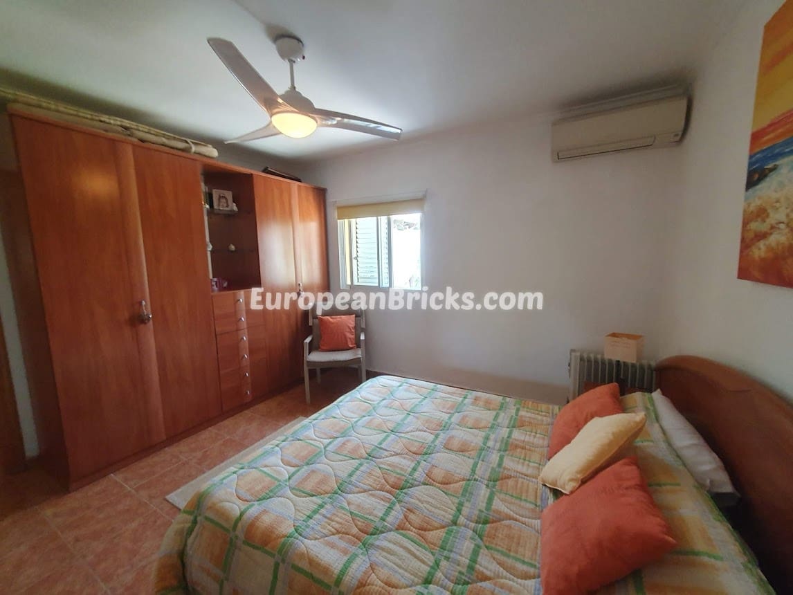 3 bedroom Villa for sale in Chella with pool - € 335,000 (Ref: 8317190)