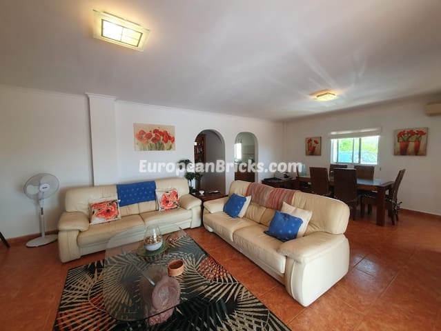 3 bedroom Villa for sale in Chella with pool - € 335,000 (Ref: 8317190)
