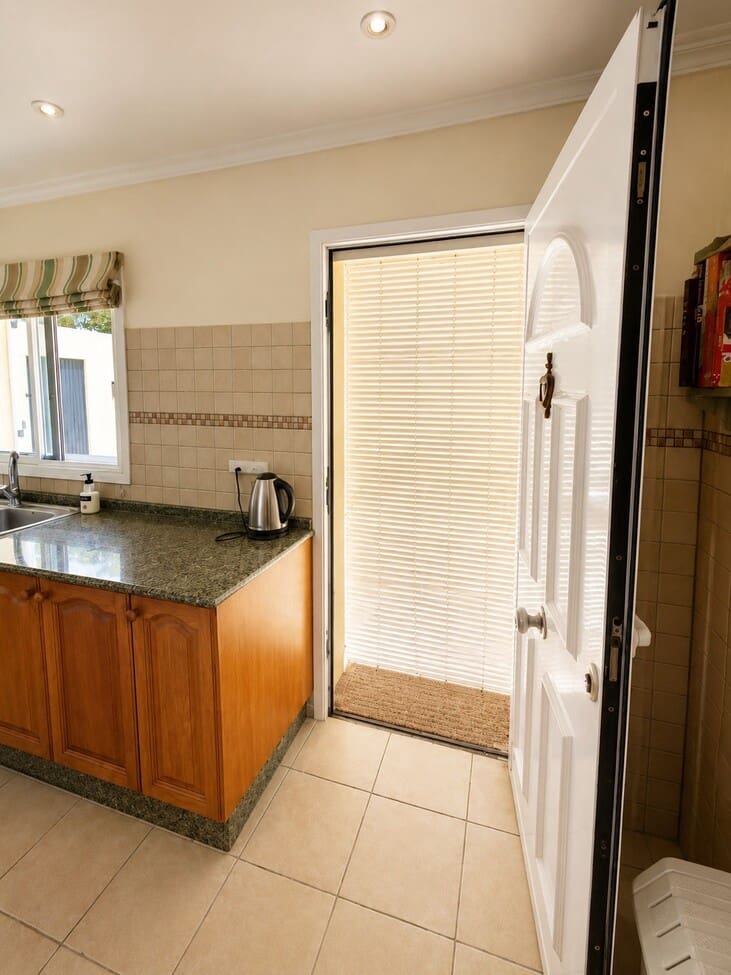 3 bedroom Villa for sale in Chella with pool garage - € 335,000 (Ref: 8317190)