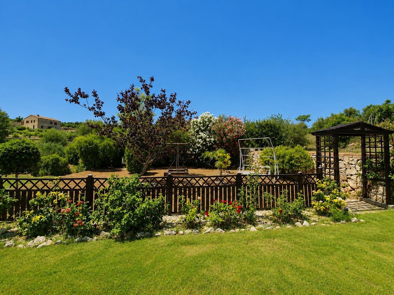 3 bedroom Villa for sale in Chella with pool garage - € 335,000 (Ref: 8317190)