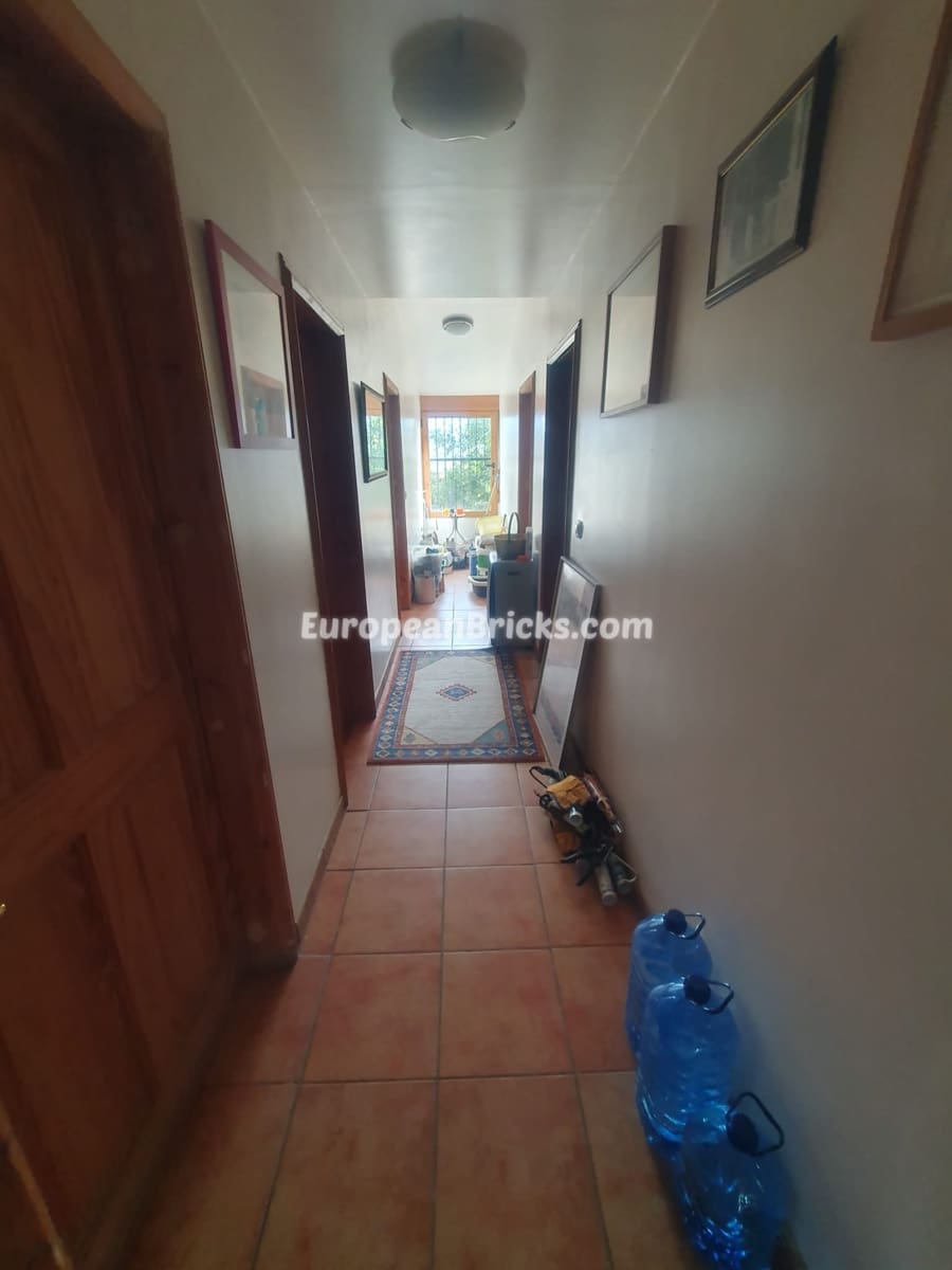 4 soveværelse Villa til salg i Beniganim - € 189.950 (Ref: 8317192)