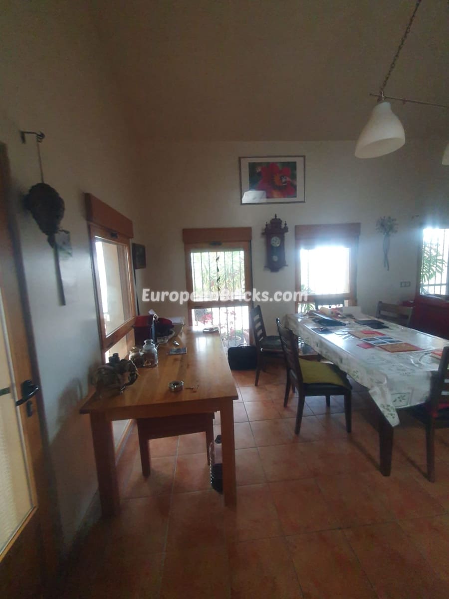 4 soveværelse Villa til salg i Beniganim - € 189.950 (Ref: 8317192)