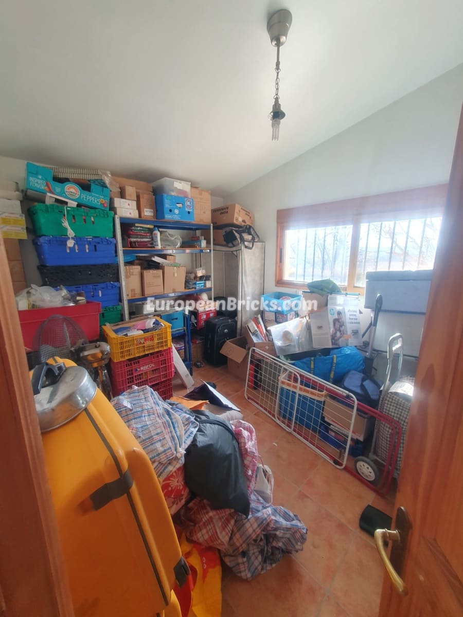 4 soveværelse Villa til salg i Beniganim - € 189.950 (Ref: 8317192)