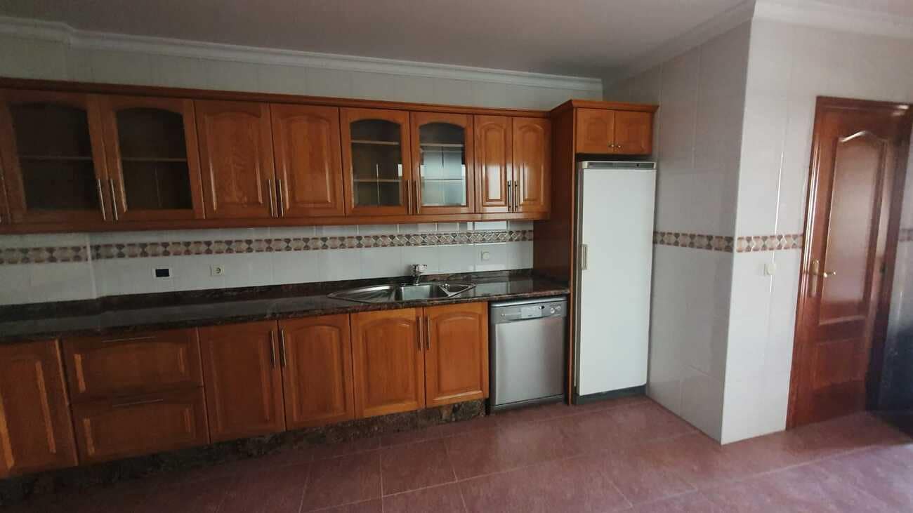 5 soveværelse Lejlighed til salg i Canals - € 240.000 (Ref: 8317195)