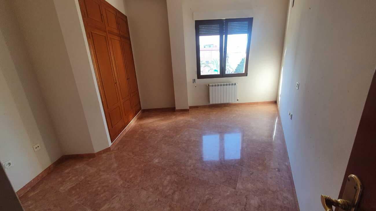 5 soveværelse Lejlighed til salg i Canals - € 240.000 (Ref: 8317195)