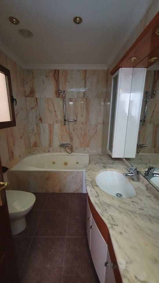 5 soveværelse Lejlighed til salg i Canals - € 240.000 (Ref: 8317195)