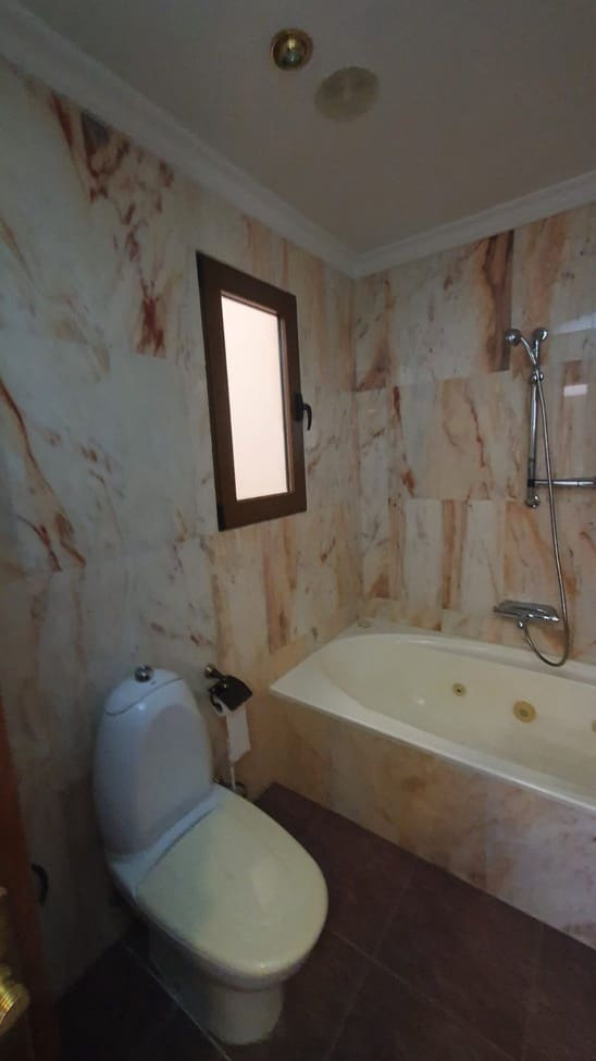 5 soveværelse Lejlighed til salg i Canals - € 240.000 (Ref: 8317195)