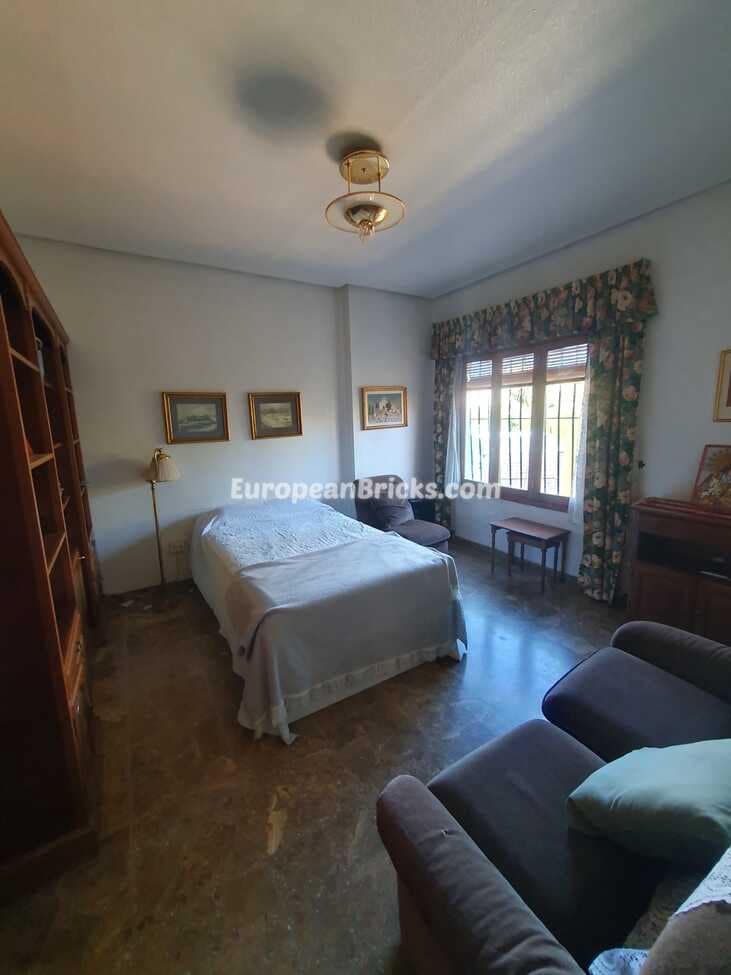 7 soveværelse Villa til salg i Canals - € 399.000 (Ref: 8317199)