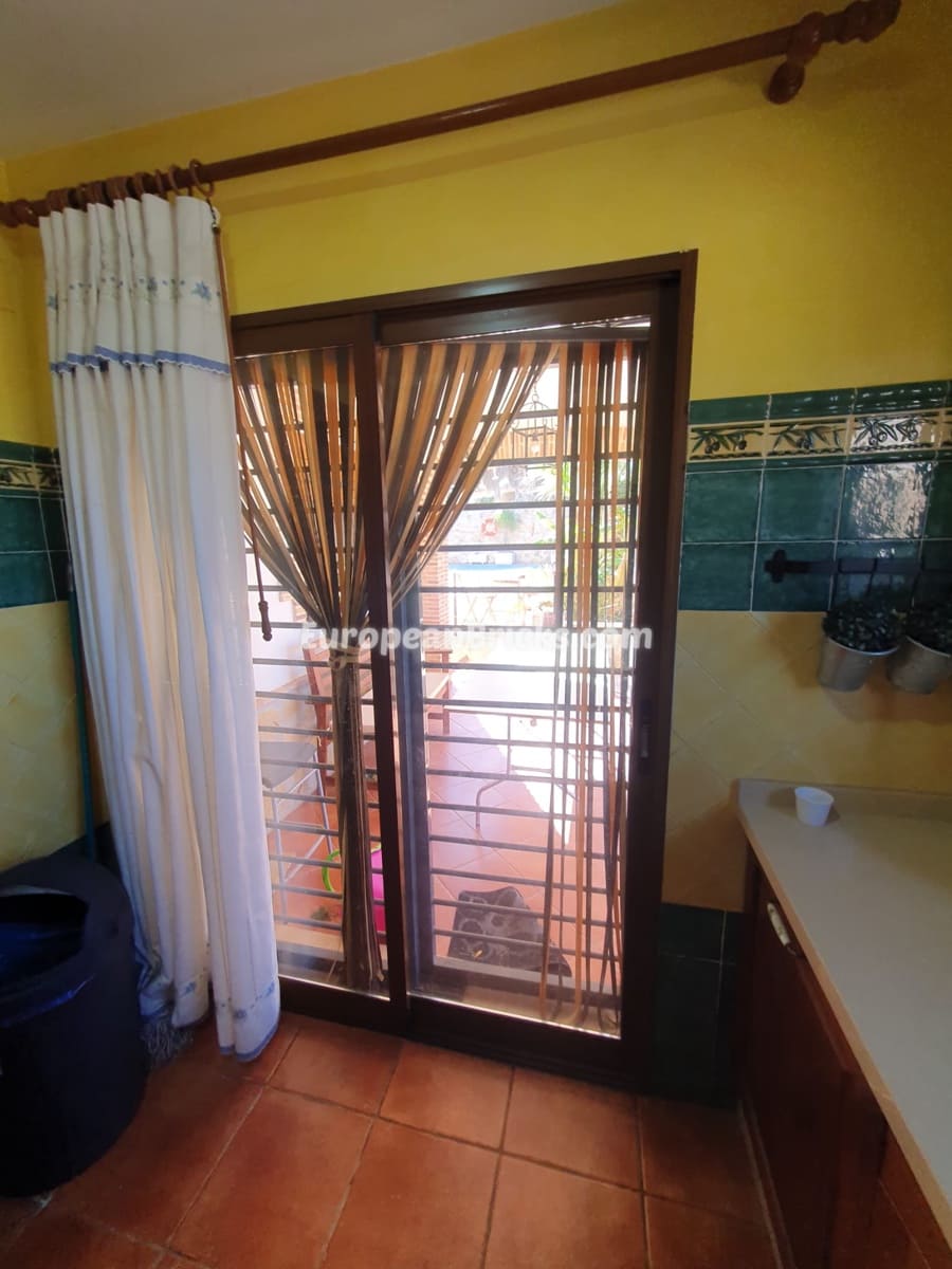 4 soveværelse Villa til salg i Canals - € 349.000 (Ref: 8317200)