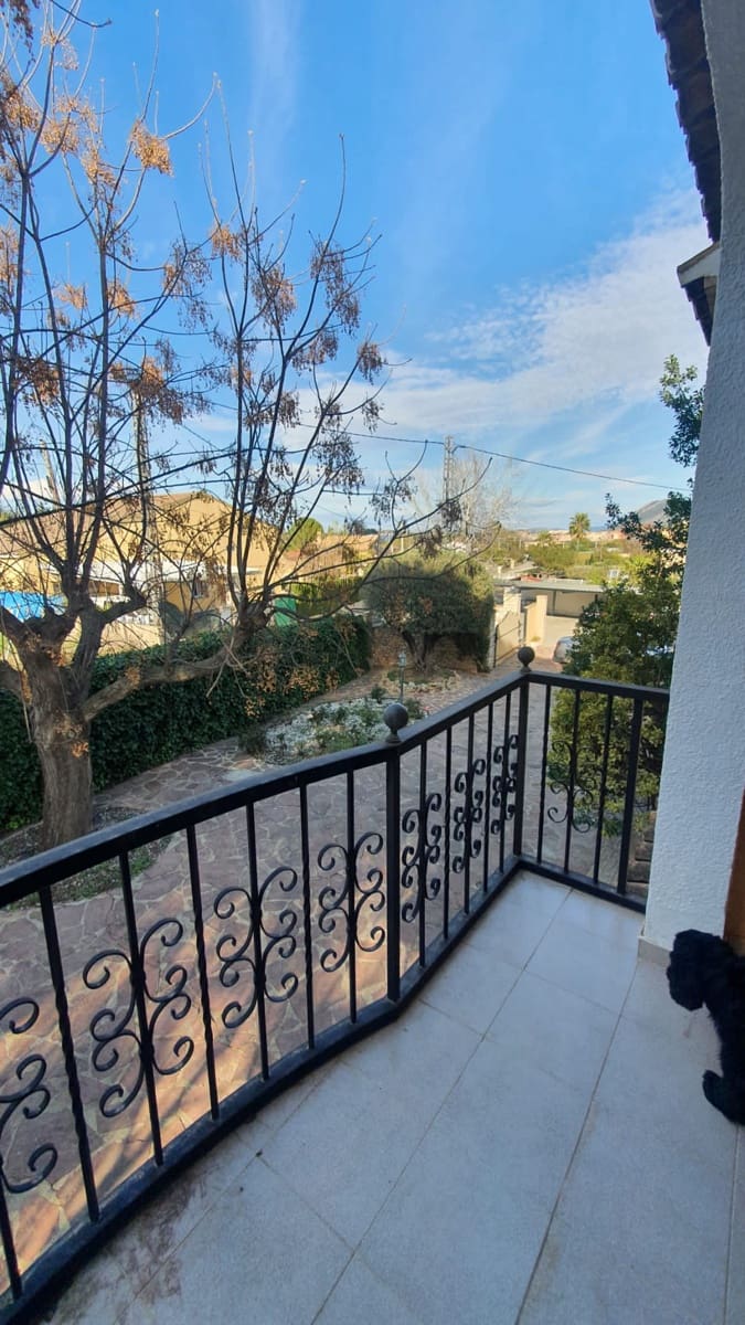 6 soveværelse Villa til salg i Xativa med swimmingpool - € 395.000 (Ref: 8317205)