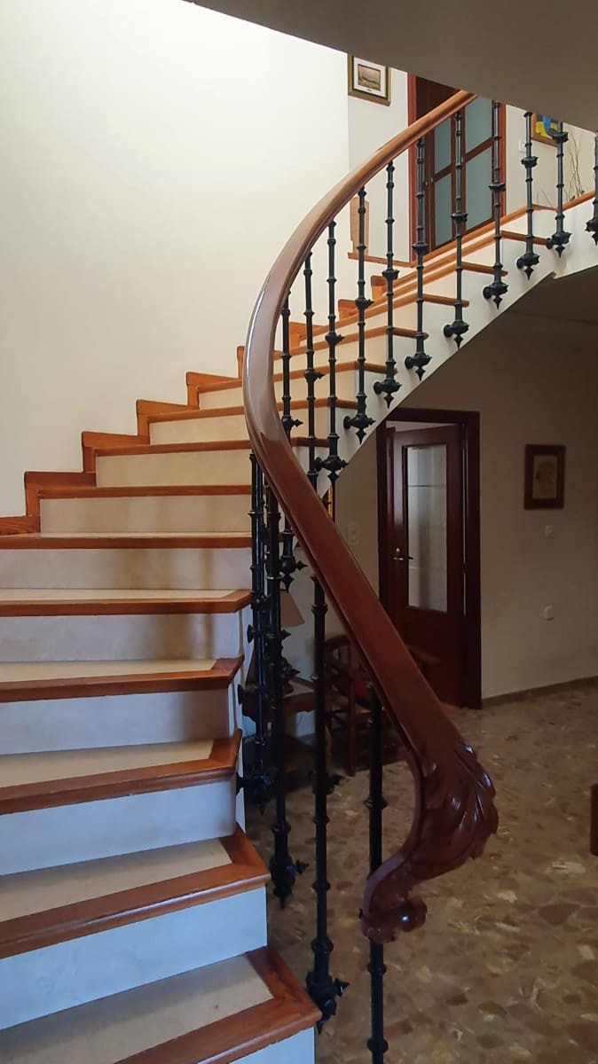 6 soveværelse Villa til salg i Xativa med swimmingpool - € 395.000 (Ref: 8317205)