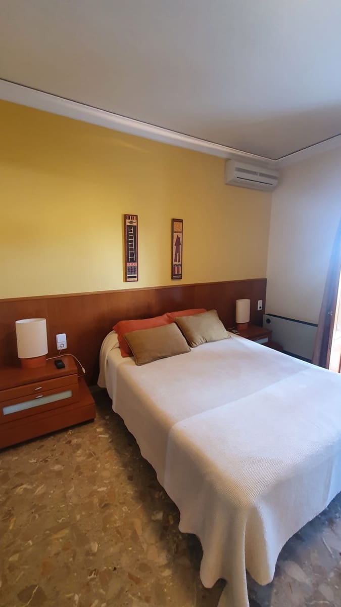 6 soveværelse Villa til salg i Xativa med swimmingpool - € 395.000 (Ref: 8317205)