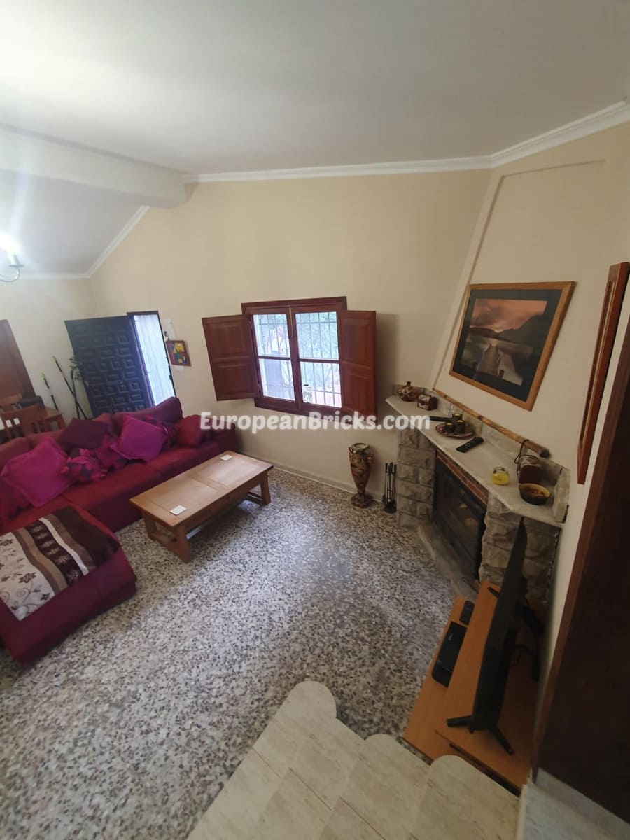 4 bedroom Villa for sale in Xàtiva € 139,000 (Ref 8317213)
