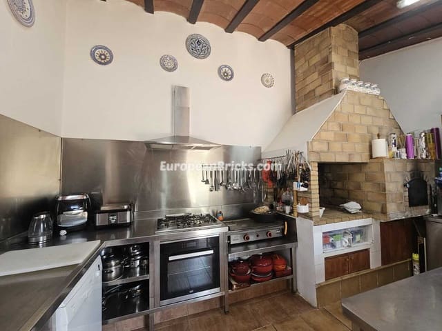 10 bedroom Villa for sale in Xàtiva with pool garage - € 899,950 (Ref: 8478719)