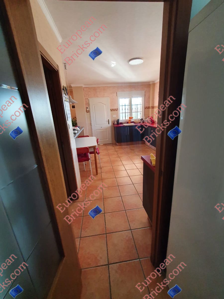 4 soverom Villa til salgs i Xativa med svømmebasseng garasje - € 325 000 (Ref: 8478720)