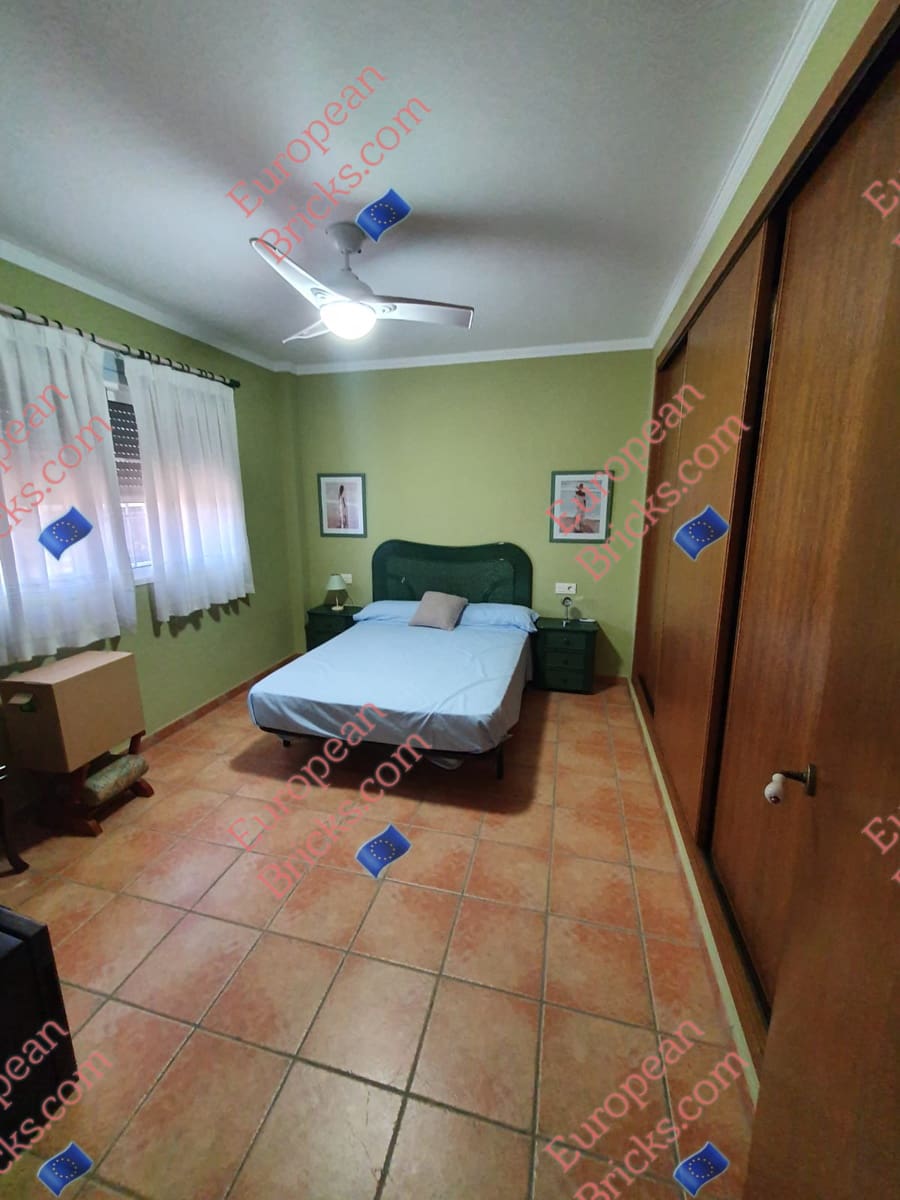 4 soverom Villa til salgs i Xativa med svømmebasseng garasje - € 325 000 (Ref: 8478720)