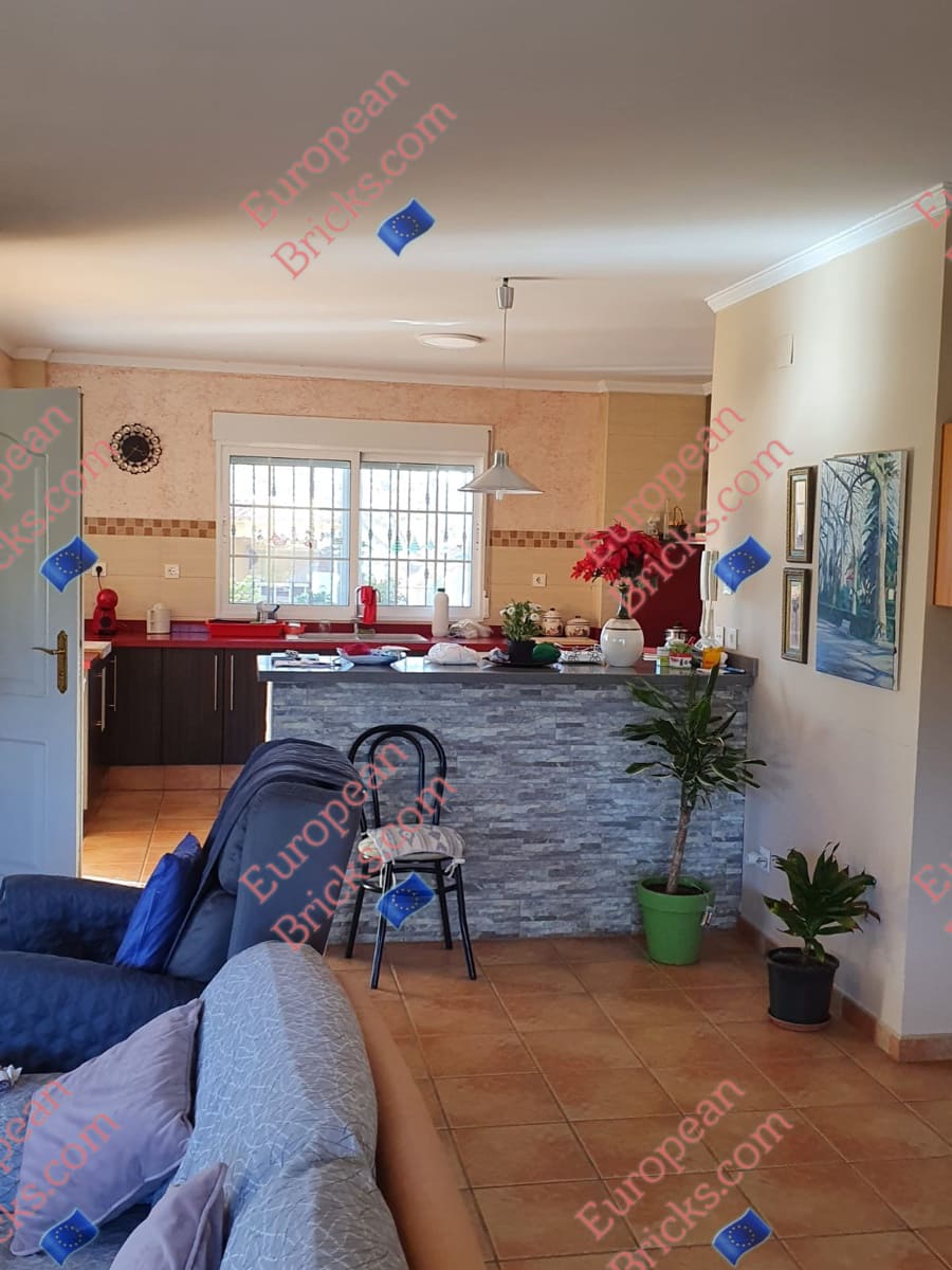 4 soverom Villa til salgs i Xativa med svømmebasseng garasje - € 325 000 (Ref: 8478720)