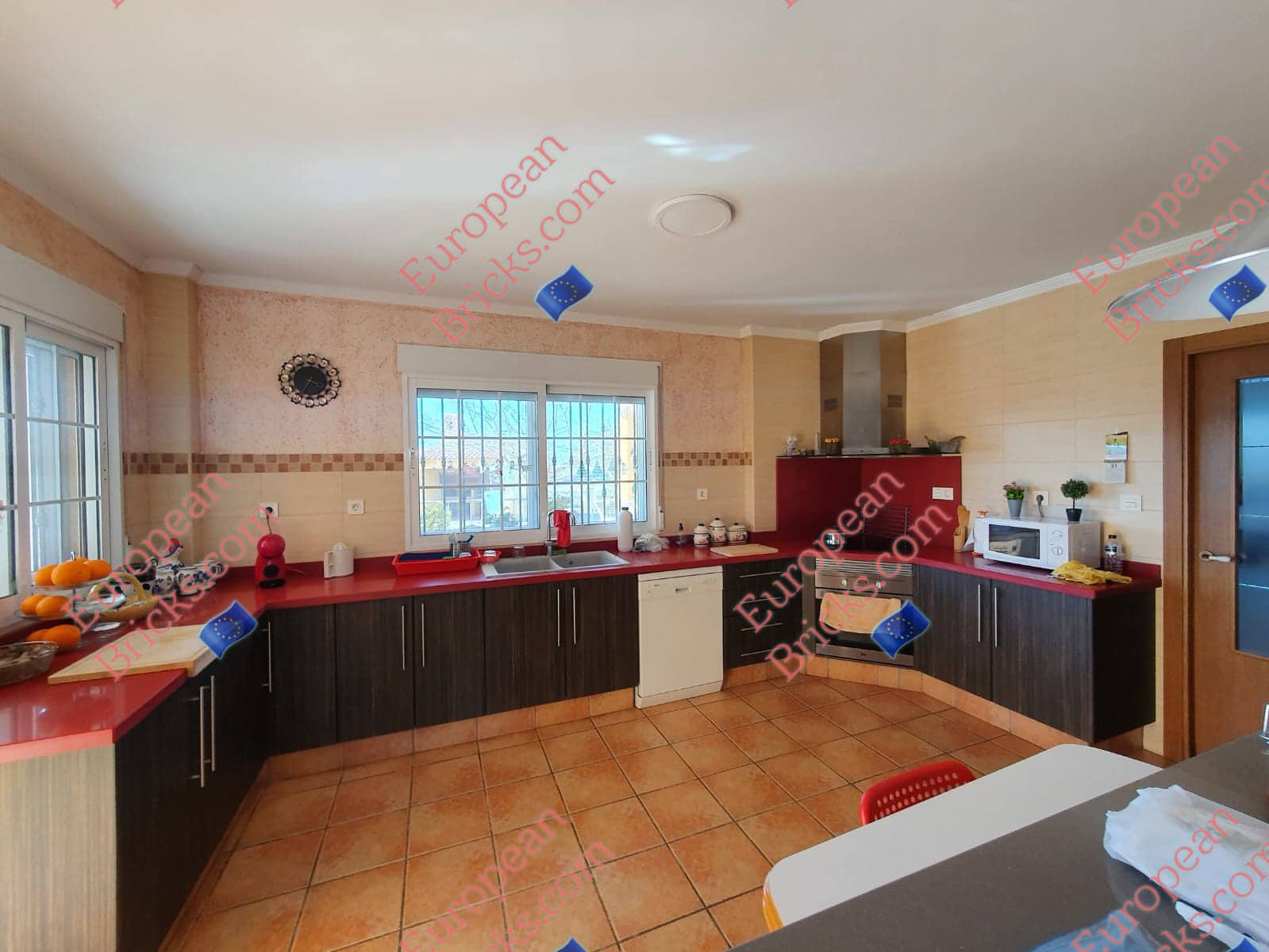 4 soverom Villa til salgs i Xativa med svømmebasseng garasje - € 325 000 (Ref: 8478720)