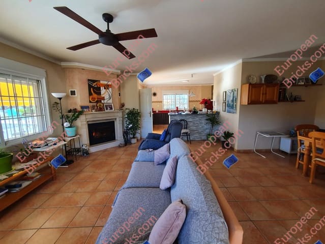 4 bedroom Villa for sale in Xàtiva with pool garage - € 325,000 (Ref: 8478720)