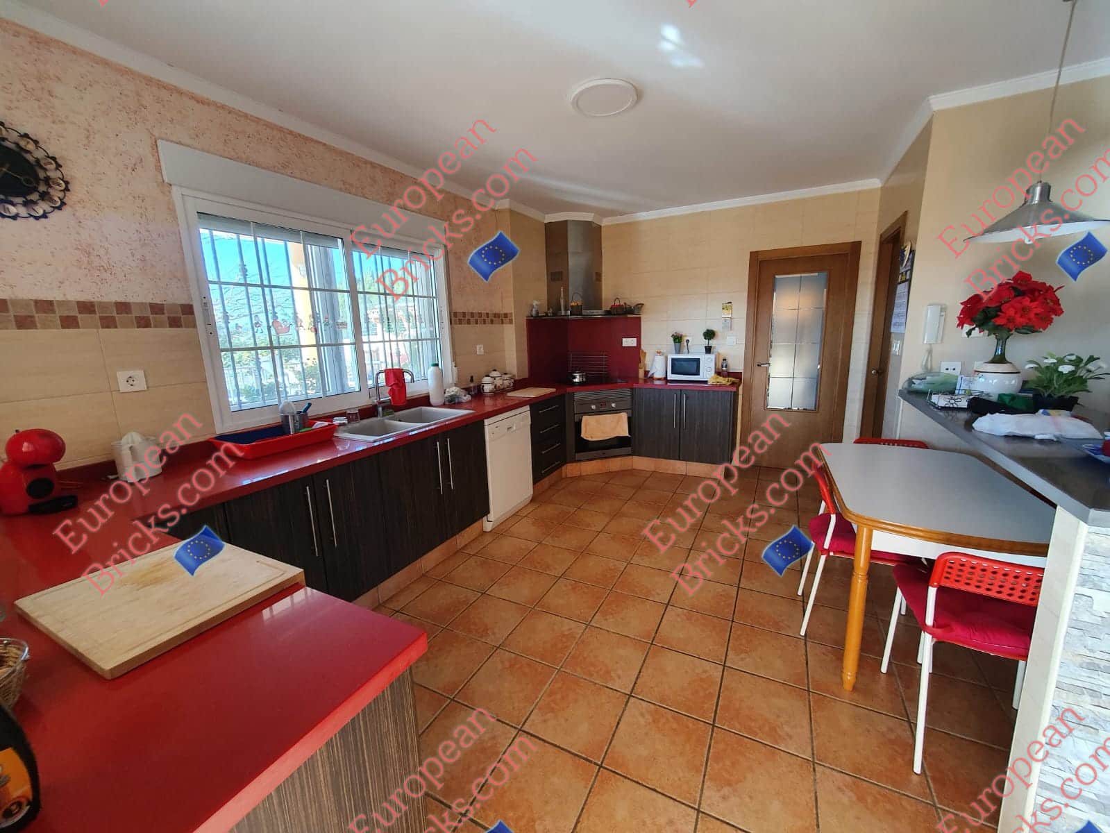 4 soverom Villa til salgs i Xativa med svømmebasseng garasje - € 325 000 (Ref: 8478720)