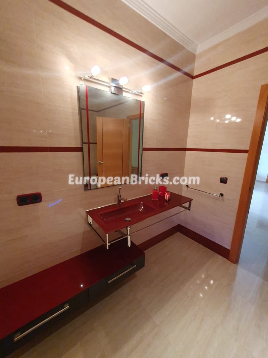 4 soveværelse Villa til salg i Chella - € 335.000 (Ref: 8478724)