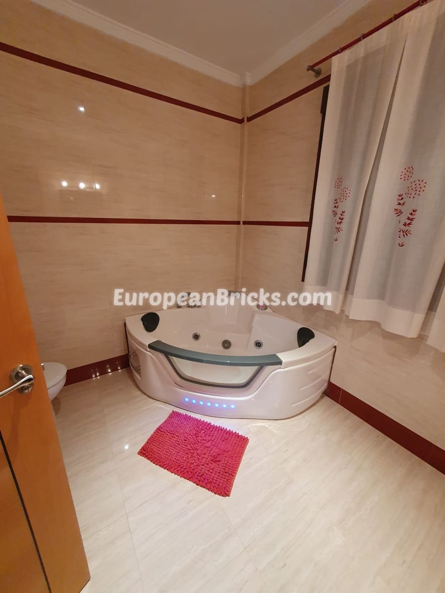 4 soveværelse Villa til salg i Chella - € 335.000 (Ref: 8478724)