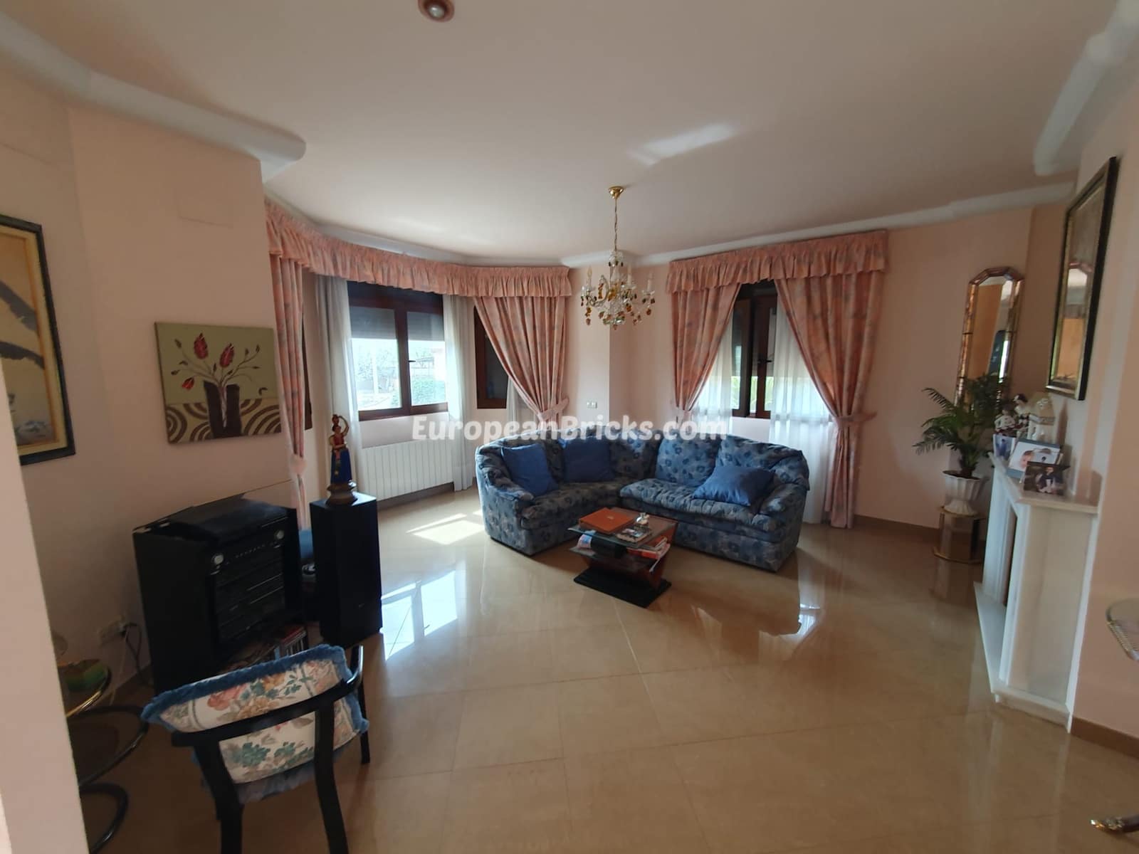 4 soveværelse Villa til salg i Chella - € 335.000 (Ref: 8478724)