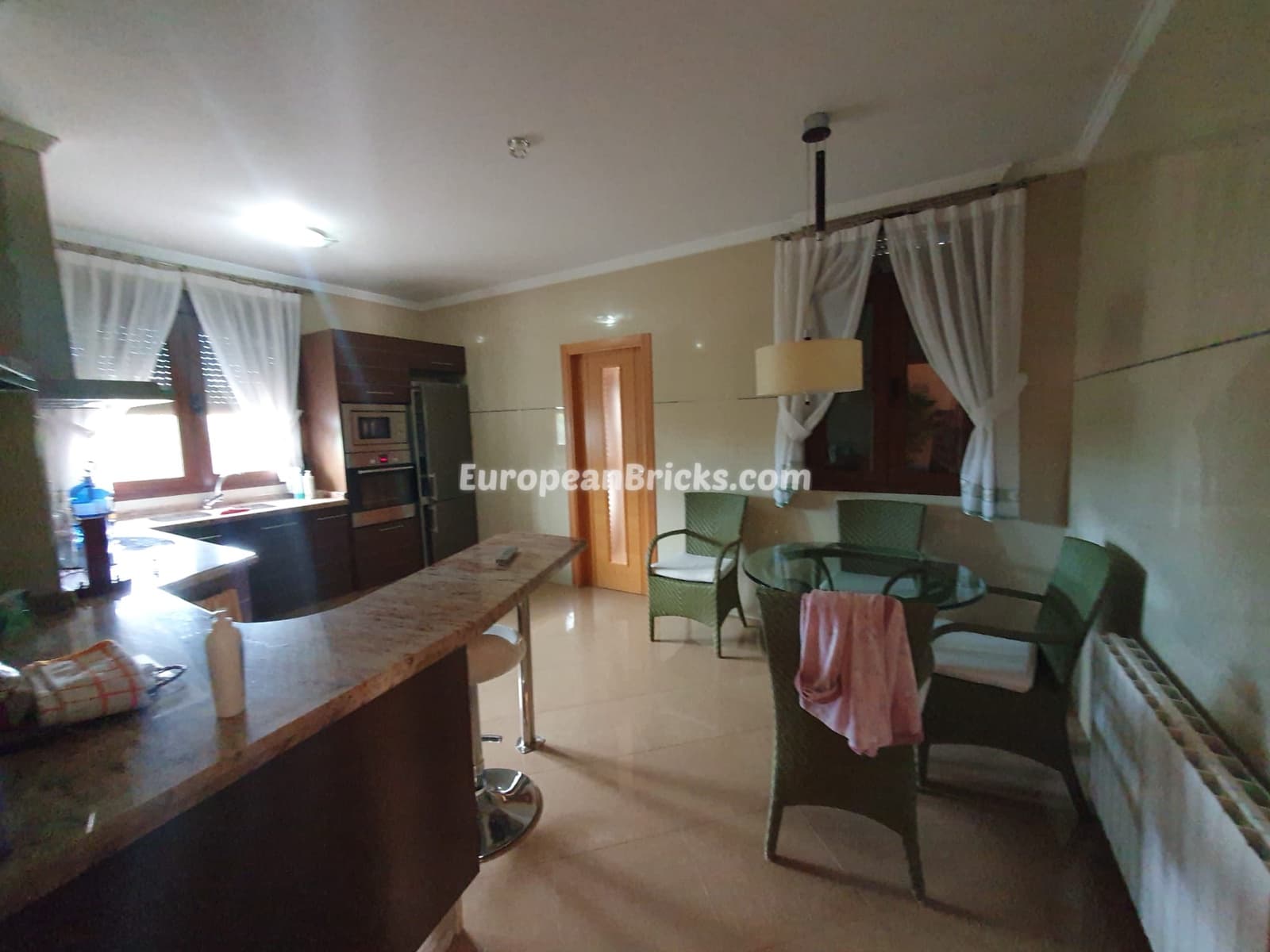 4 soveværelse Villa til salg i Chella - € 335.000 (Ref: 8478724)