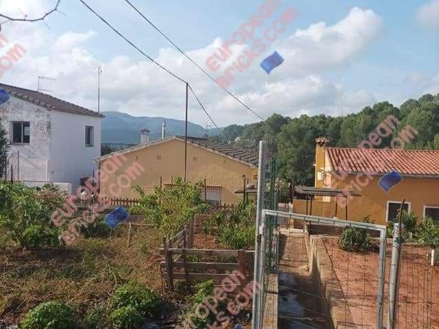 4 soveværelse Bungalow til salg i Xativa - € 129.500 (Ref: 8478727)