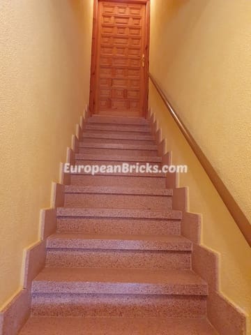 5 soveværelse Lejlighed til salg i Enguera - € 90.000 (Ref: 8478729)