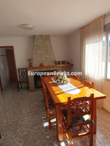 5 soveværelse Lejlighed til salg i Enguera - € 90.000 (Ref: 8478729)