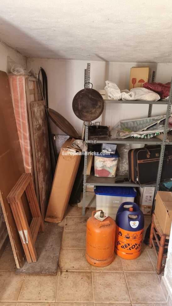 4 makuuhuone Maalaistalo myytävänä paikassa Xativa mukana uima-altaan - 135 000 € (Ref: 8661602)