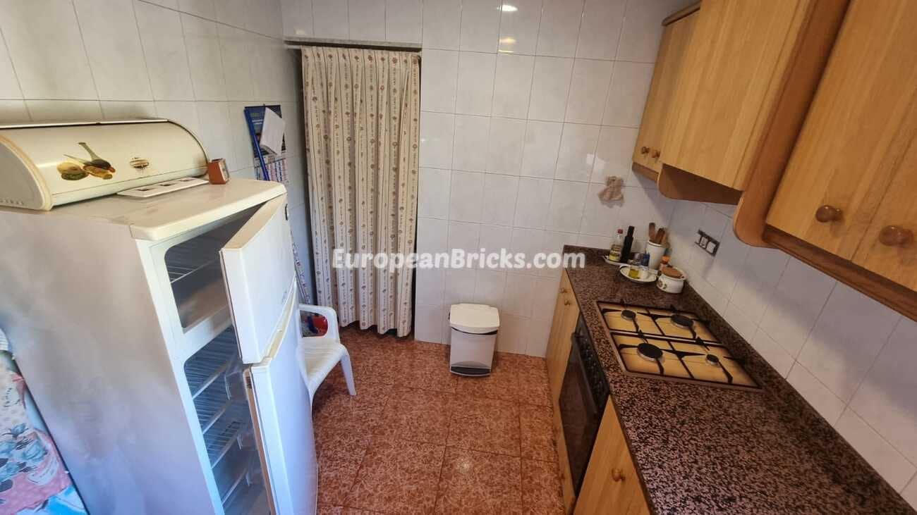 4 makuuhuone Maalaistalo myytävänä paikassa Xativa mukana uima-altaan - 135 000 € (Ref: 8661602)