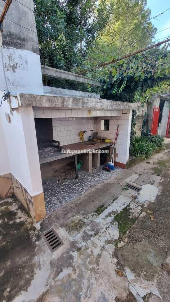 4 bedroom Finca/Country House for sale in Xativa with pool - € 139,950 (Ref: 8661602)